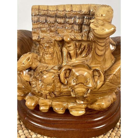 HUGE Intricately Hand Carved Olive Wood Noah's Ark on Wooden Base from Holy Land - Picture 12 of 15
